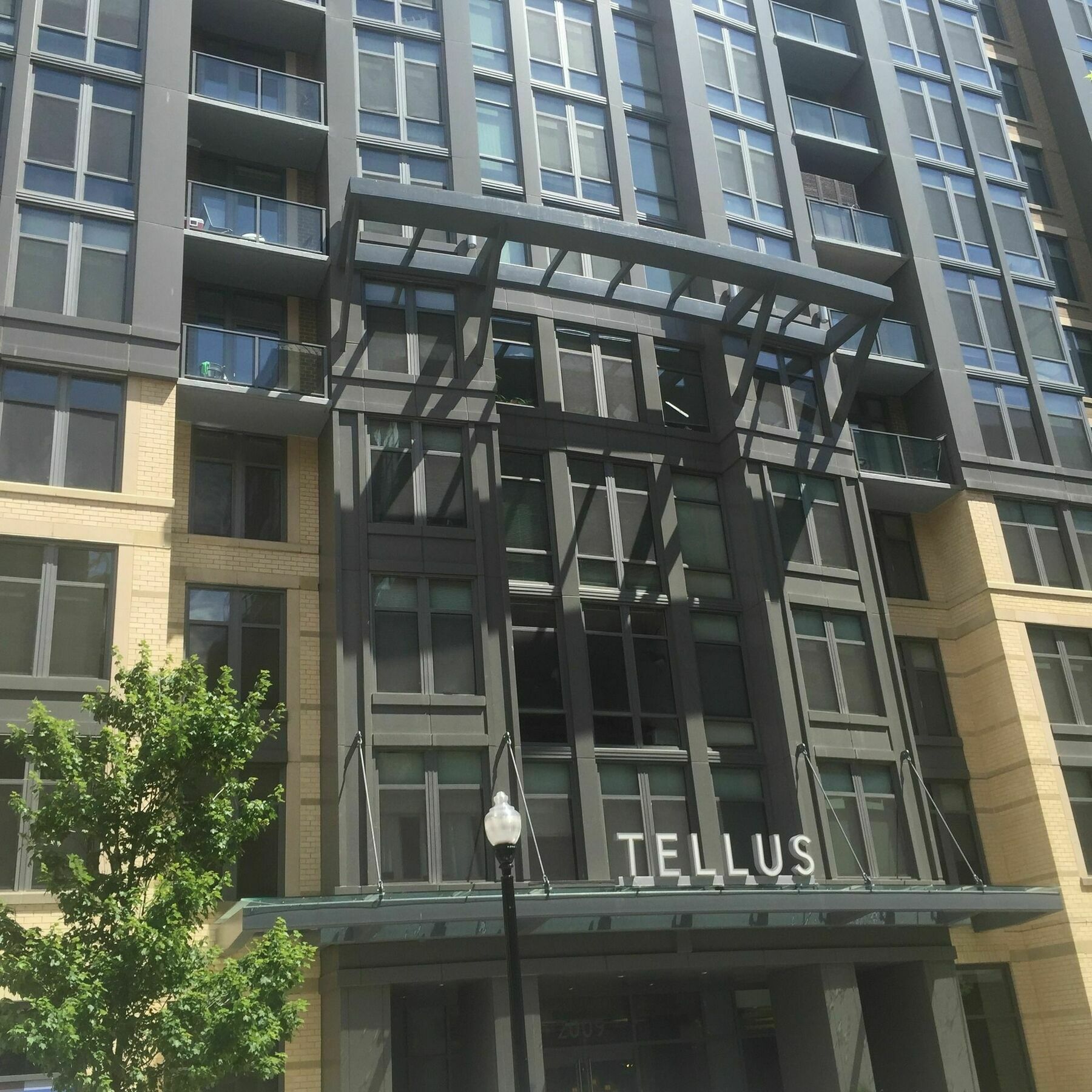 Executive Apartments At The Tellus Arlington Bagian luar foto